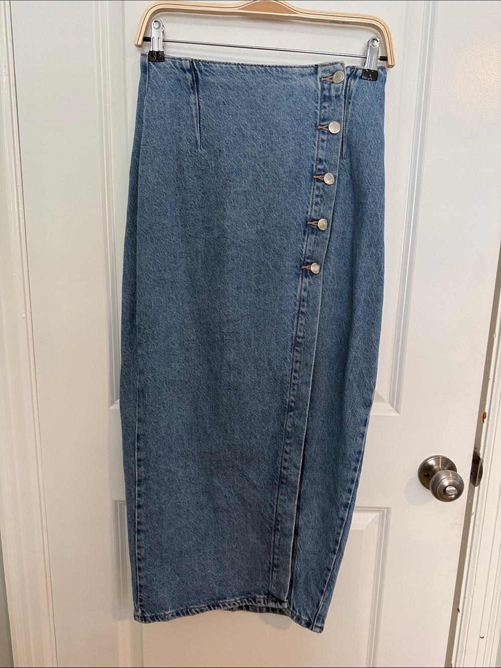 Zara Blue Denim Midi Skirt with Side Button Detail
